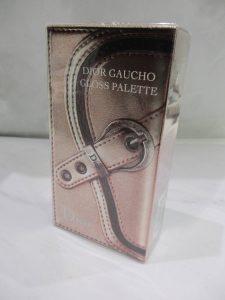 i-img900x1200-1608002692sf5tht10239