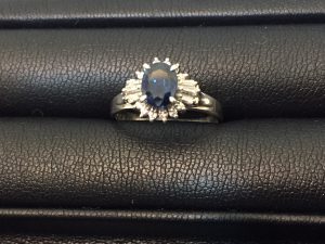 綾瀬市で色石を高く売るなら買取専門店 大吉 綾瀬タウンヒルズ店へ