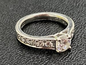 神奈川でダイヤを高く売るなら買取専門店 大吉 綾瀬タウンヒルズ店へ