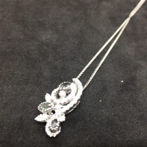 K18WGネックレス　アレキサンドライト0.48ct　md0.5ct