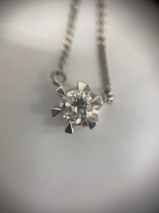 ダイヤモンドの買取りなら大吉リバーサイド千秋店へ！♪