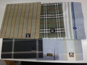 大吉調布店で買取したブランドのハンカチ