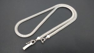 プラチナのネックレスもお買取りします!買取専門店 大吉 イオン古川店にお任せください♬