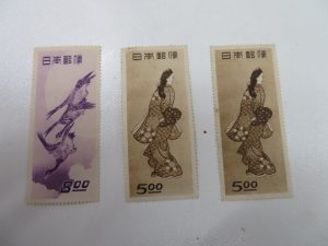 プレミアム切手・バラ切手・シートまでお買取りさせて頂きます。