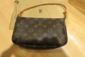 新年早々ヴィトンの お買取に感謝、感謝の神戸新長田の買取専門店大吉東急プラザ新長田店です