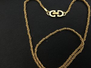 ブランドアクセサリーの買取は大吉　アクロスモール春日店（福岡県）へ　( ´∀｀ )