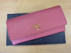プラダの長財布のお買取りを致しました。買取専門店大吉ゆめタウン中津店(大分県)です。