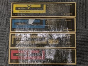 トナー 京セラ TK8306 純正 4色セット