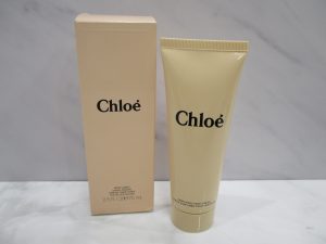 ブランドコスメなども高価買取させて頂きます。生駒駅すぐの買取専門店大吉グリーンヒルいこま店です。