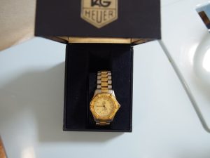 大吉 MEGAドン・キホーテUNY美濃加茂店はタグ・ホイヤーの腕時計をお買取りしました。