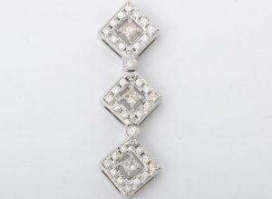 K18WG ダイヤモンド ペンダント