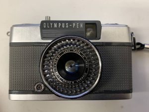 OLYMPUS PEN カメラ
