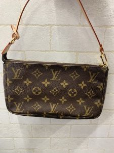 ルイ・ヴィトンのポシェット・アクセソワールをお買取りしました大吉カラフルタウン岐阜店です。