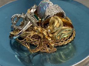 貴金属高額買取