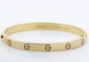 b カルティエ ラブブレス