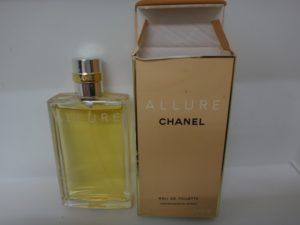 大吉調布店で買取したシャネルの香水