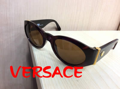 ヴェルサーチお買取りしました。大吉フレンドマート宇治店