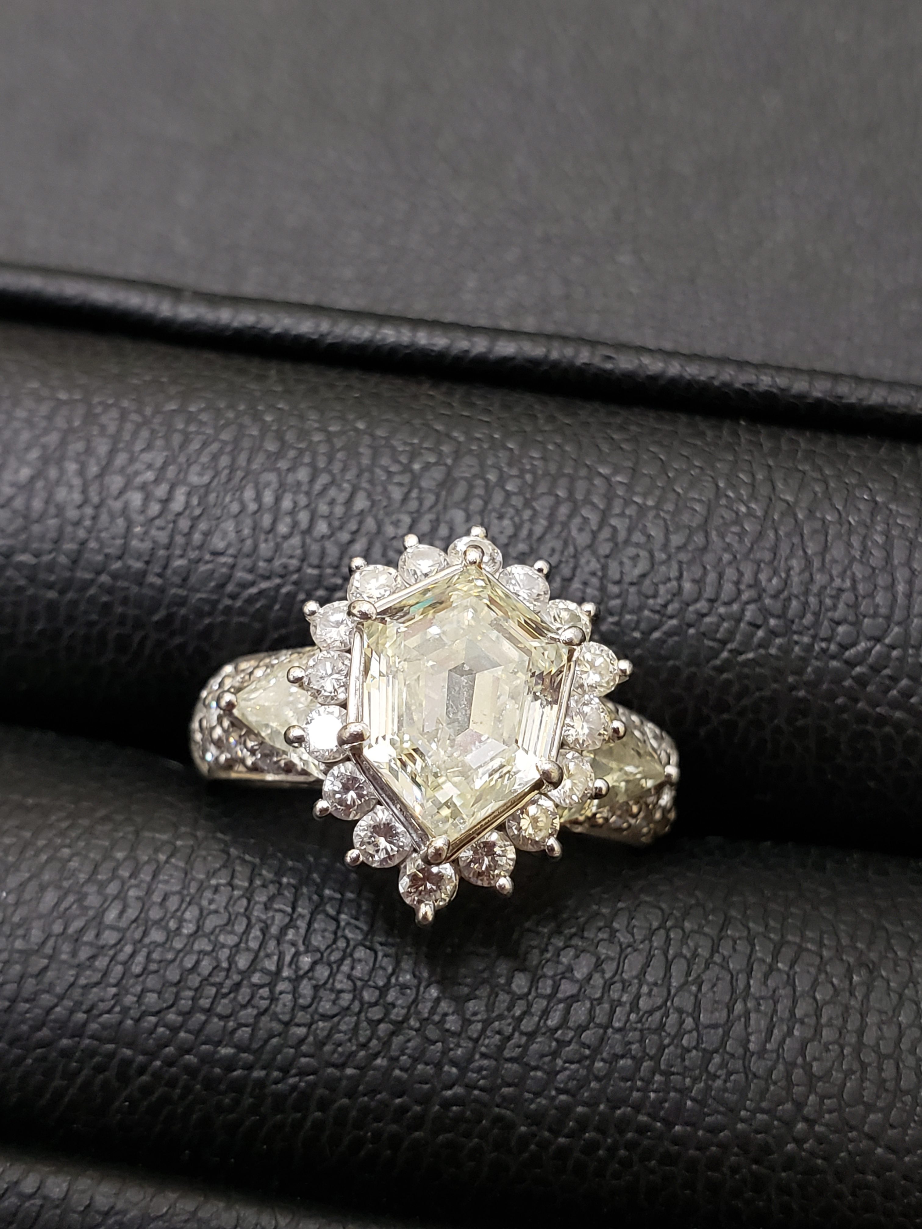 2ctのダイヤモンドリング