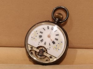 懐中時計 スイス製 935 スターリングシルバー ハーフハンターケース 銀無垢 稼働品