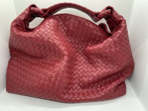 ボッテガのイントレチャートバッグをお買取りしました!!