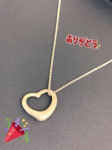 6AB24A11-8CDA-4E0A-A251-98FDF7D1E37E