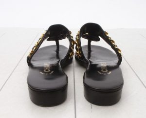 シャネル　ターンロック　サンダル1