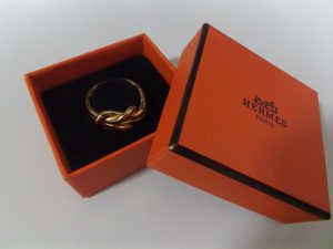 スカーフリング,買取り,海老名市,座間市,綾瀬市,相模原市