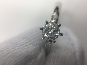 志賀でダイヤモンド売るなら庄内通りにある買取専門店 大吉 名西店にお任せください♪