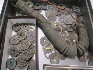 古銭の買取は、大吉伊勢ララパーク店にお任せください!!