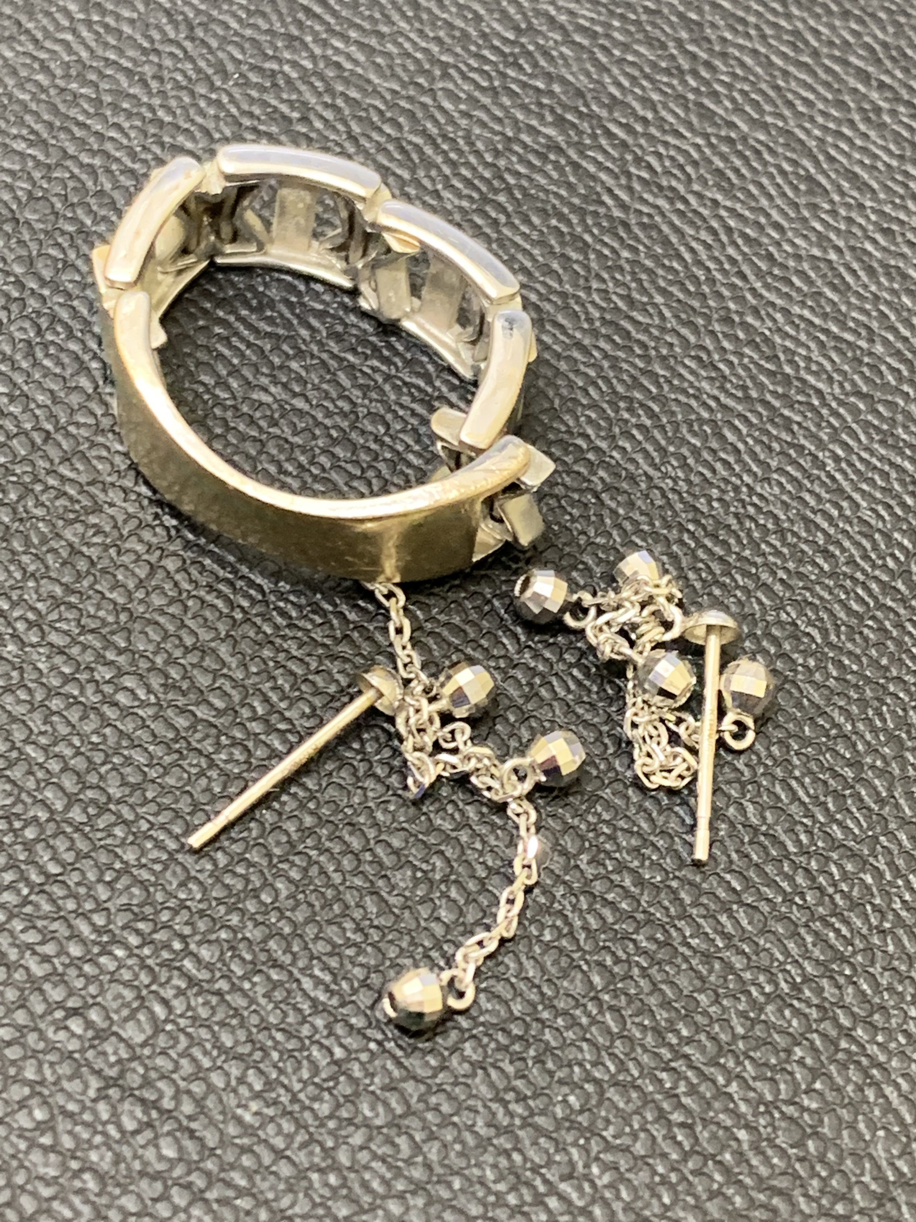 K18ホワイトゴールド