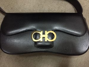 フェラガモノ昔のバッグを買取りさせていただいた大吉イオンタウン鈴鹿店です！