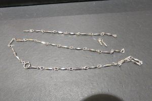 プラチナお買取は買取専門店大吉東急プラザ新長田店です。