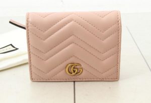 グッチ GGマーモント 財布