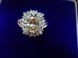 ブラウンダイヤでも1ct（カラット）越えのダイヤモンドなら驚き価格！霧島市の買取専門店大吉霧島国分店です！