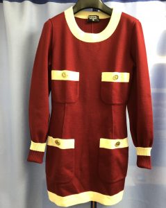 CHANELのお洋服を売るなら！買取専門店　大吉　中野店にお任せください！！