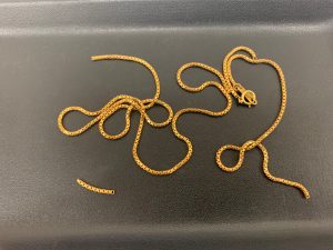 金　ネックレス