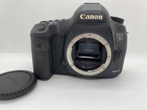 CanonのEOS 5Dをお買取りしました大吉国立店です!!