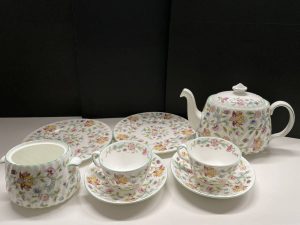 ブランド食器をお買取り致しました♪大吉ミレニア岩出店です!ブランド食器をお買取り致しました♪大吉ミレニア岩出店です!