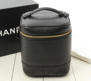 マトラッセ バニティバッグ