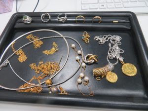 貴金属・アクセサリーのお買取りさせて頂きました。