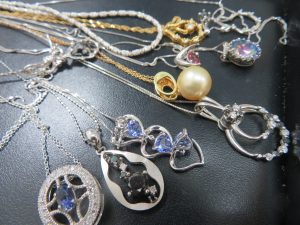 貴金属・アクセサリ―ネックレスをお買取りさせて頂きました。