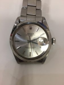 古かったり、壊れたロレックスの買取なら、東大阪にある大吉じゃんぼ食鮮館花園店にお任せ下さい!