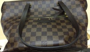 またまたヴィトンのバッグを買取させて頂いた、東大阪にある大吉じゃんぼ食鮮館花園店です!