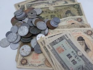整理に困りの古銭、拝見いたします。買取専門店大吉ゆめタウン中津店(大分県)です。