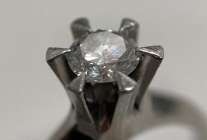 【ダイヤモンドお売りください!】浜田山でダイヤを売るなら大吉へ!