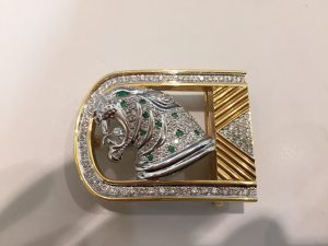 ジュエリーバックル