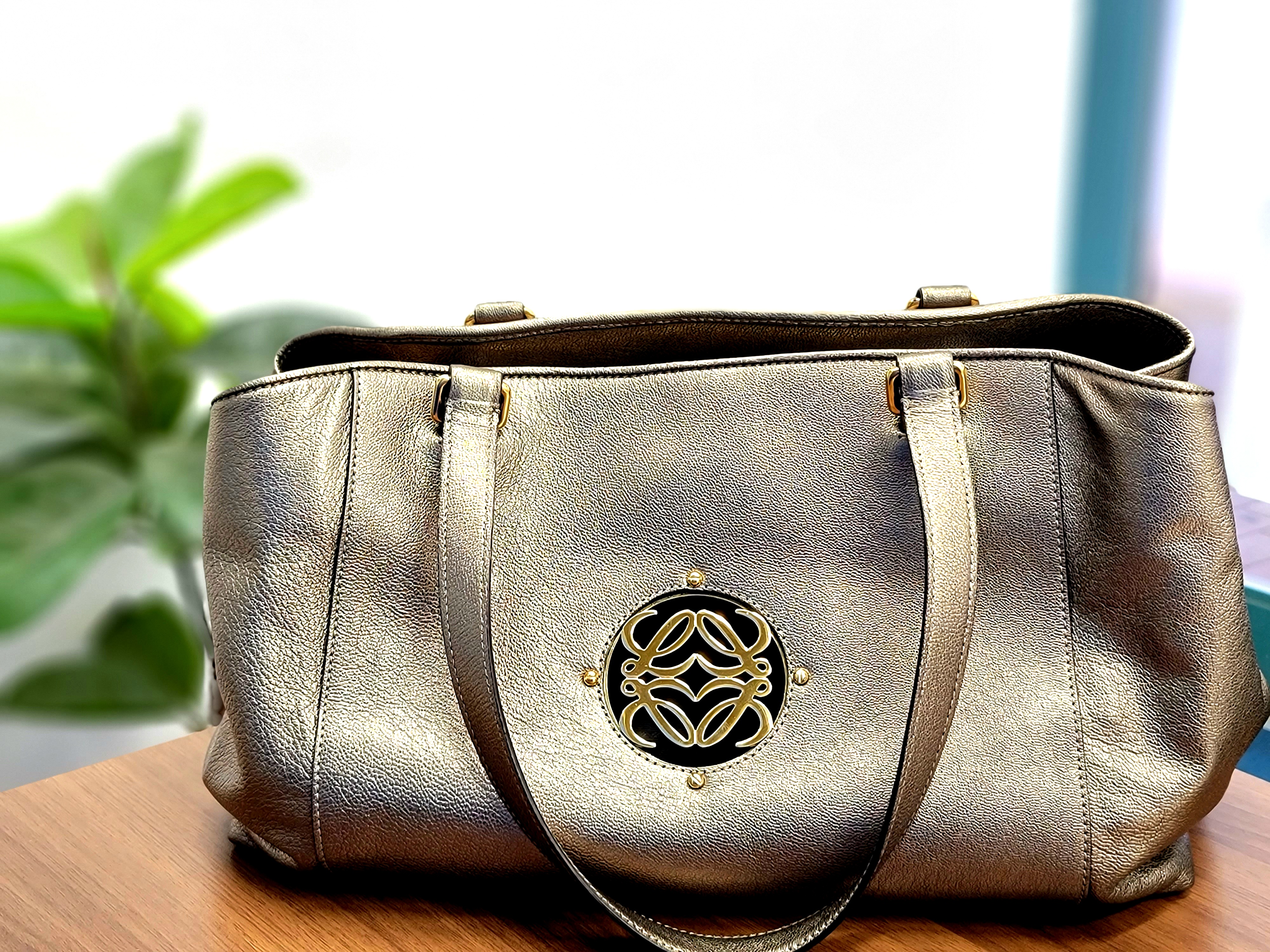 ロエベのハンドバッグ