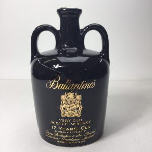 大吉鶴見店でバランタイン17年陶器ボトルをお買取り致しました
