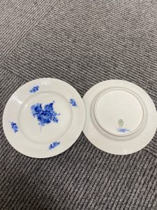 4656E467-A243-44BD-80A3-8CAD32A62622