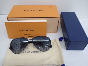 LVサングラス